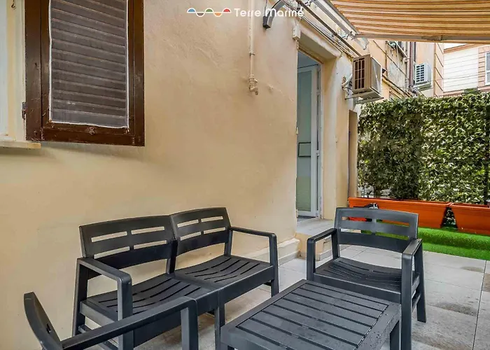 Апартаменты La Casina In Centro Специя